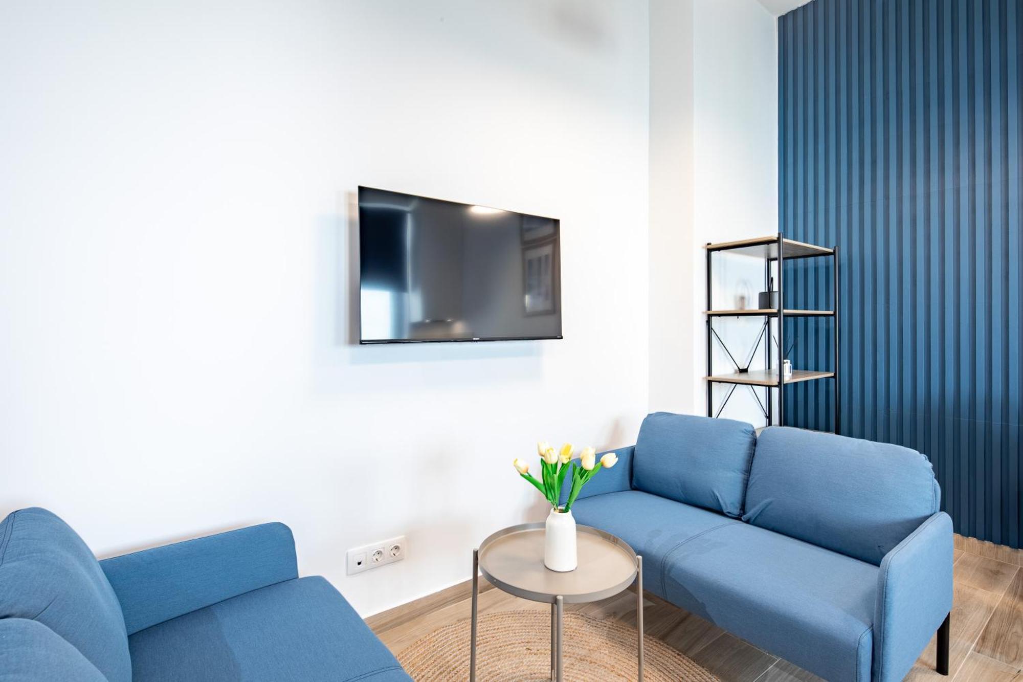 T5 Tuzolto Apartment *